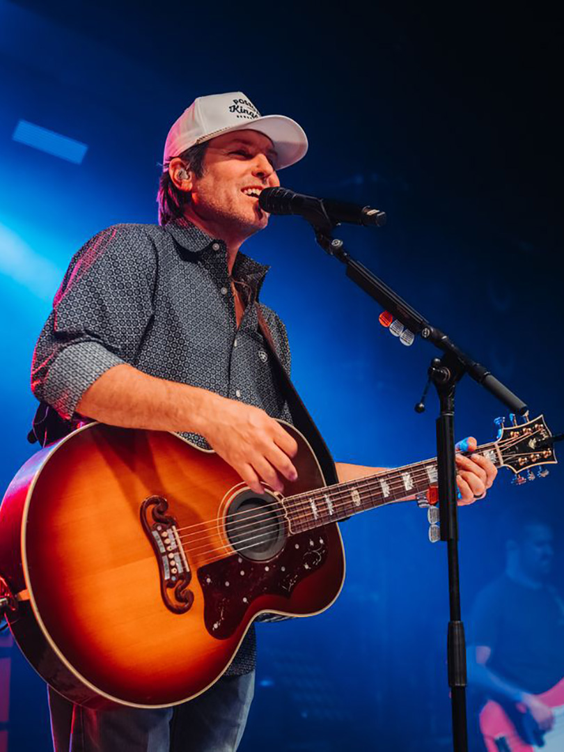 House Pasture Cattle Company Live Shows