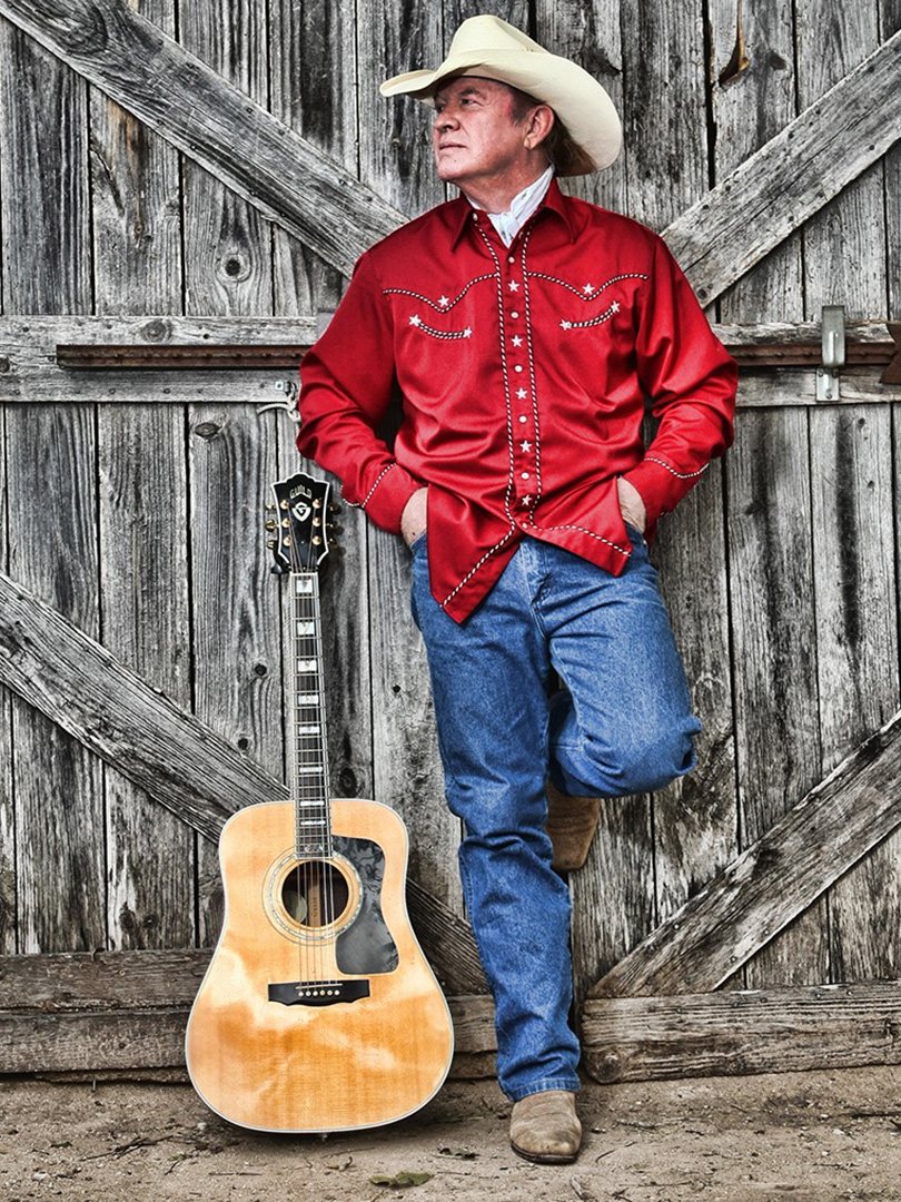 House Pasture Cattle Company Live Shows